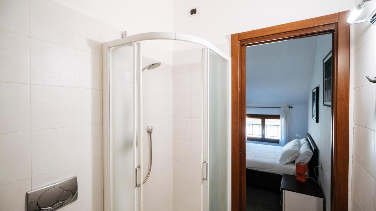 アラッシオViale Hambury 51アパートメント エクステリア 写真